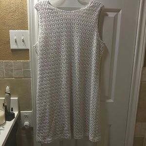 Short sleeve dress